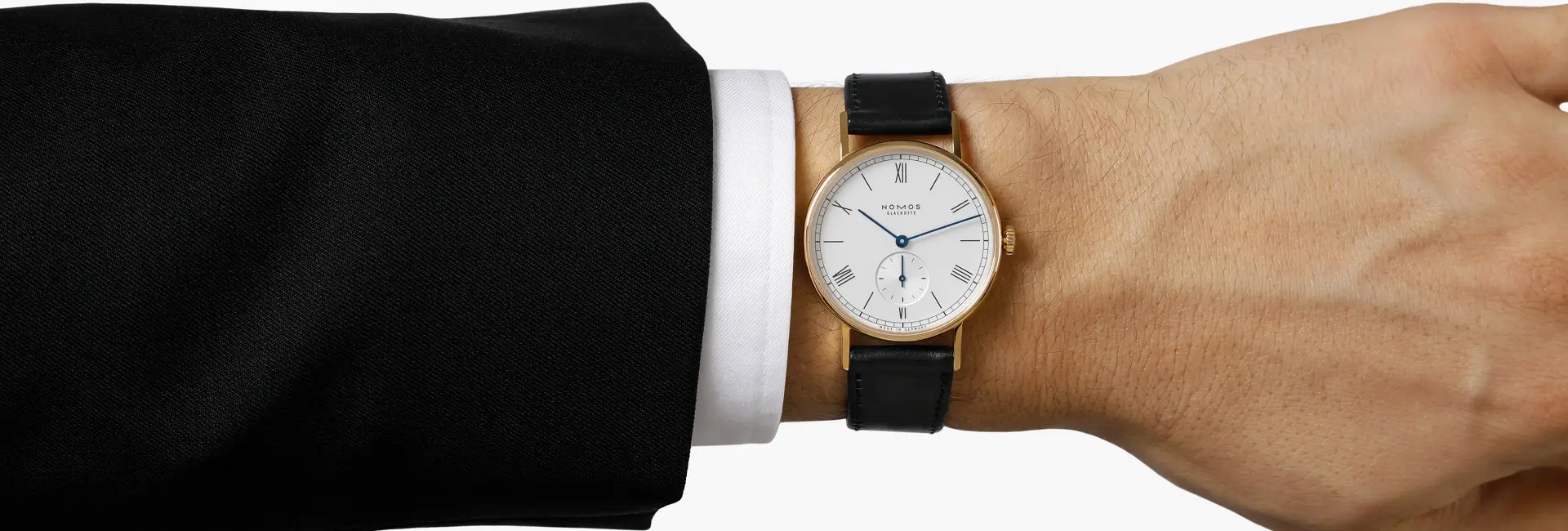 Klasyczne zegarki mechaniczne z kopertami ze złota