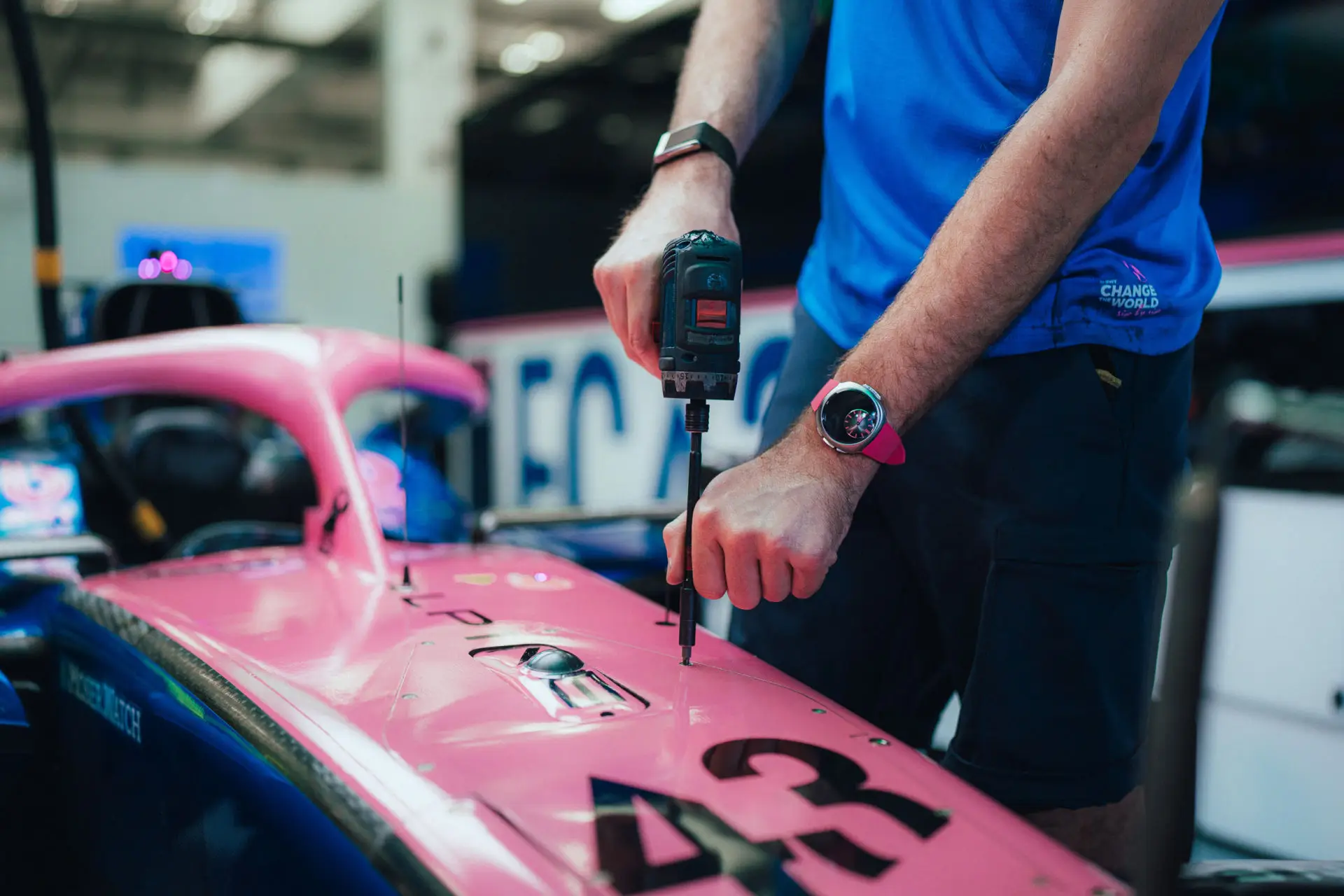 H. Moser & Cie. Streamliner Alpine Pink Edition. Różowy - nowy kolor prędkości!