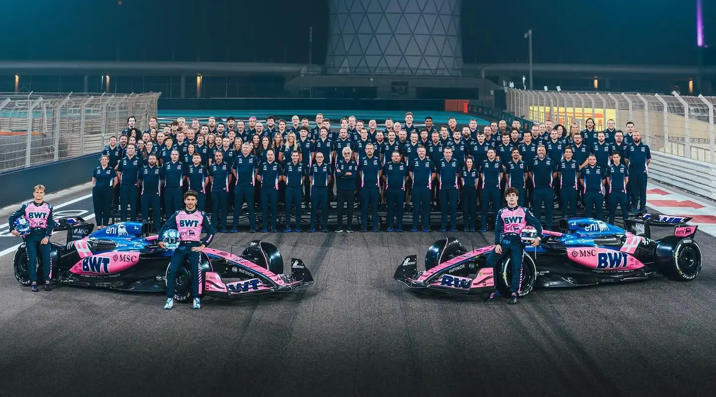 H. Moser & Cie. Streamliner Alpine Pink Edition. Różowy - nowy kolor prędkości!