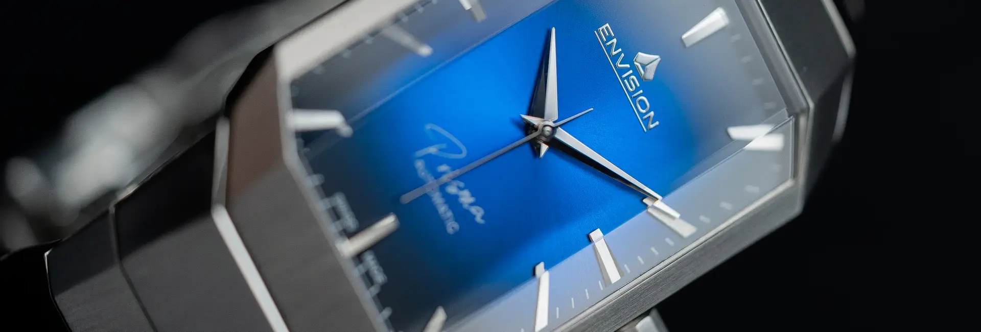 Włoska wizja czasu w szwajcarskim rytmie