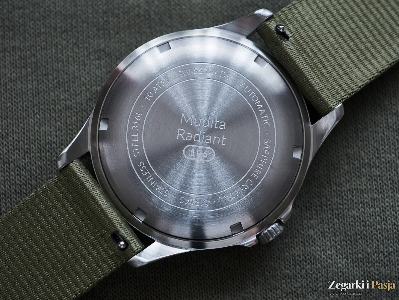 Recenzja: Mudita Radiant. Zegarek polowy dla wyznających zasadę JOMO