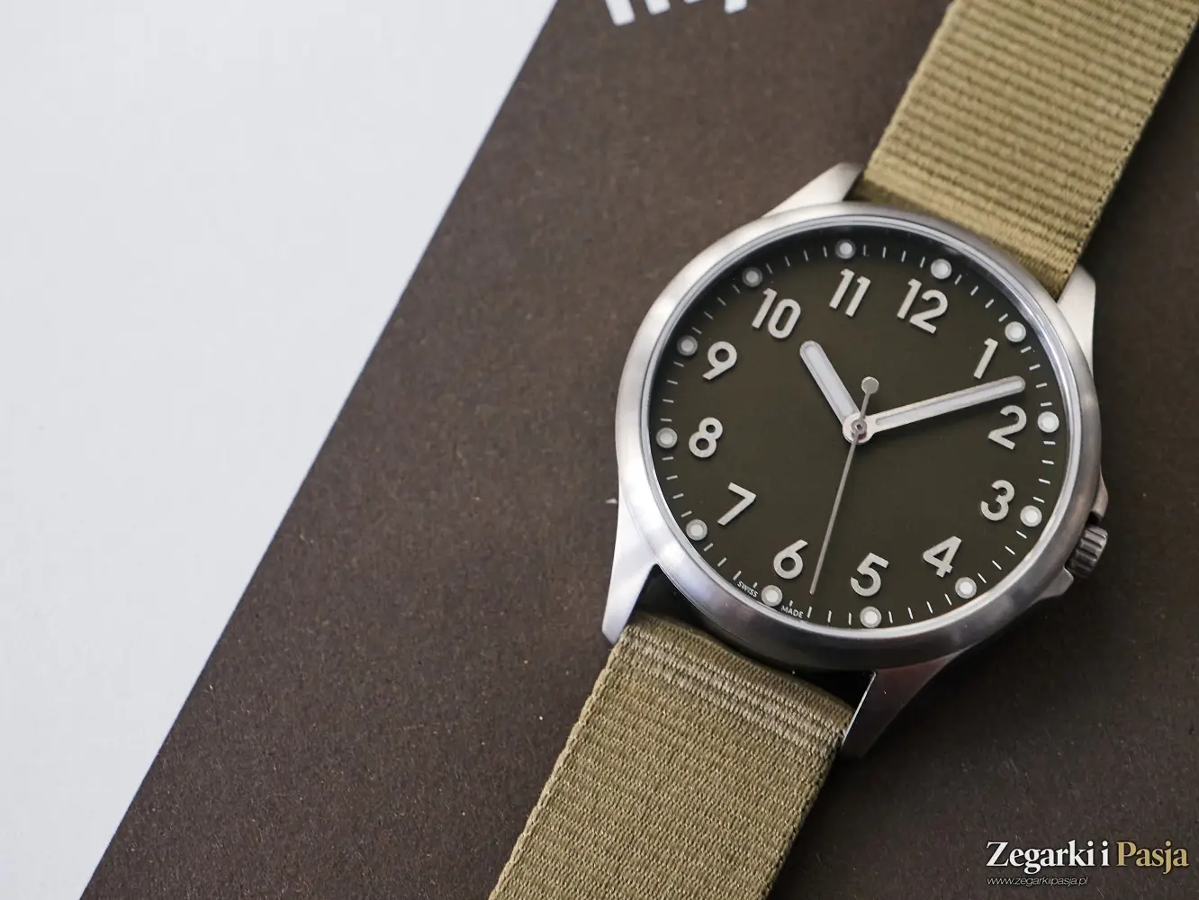 Recenzja: Mudita Radiant. Zegarek polowy dla wyznających zasadę JOMO