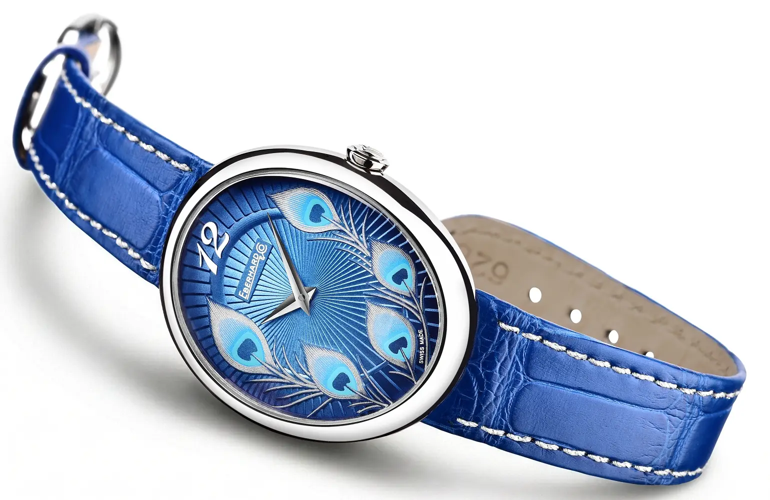 Eberhard & Co. Gilda Peacock. Piękno uchwycone na tarczy i eliptyczna koperta