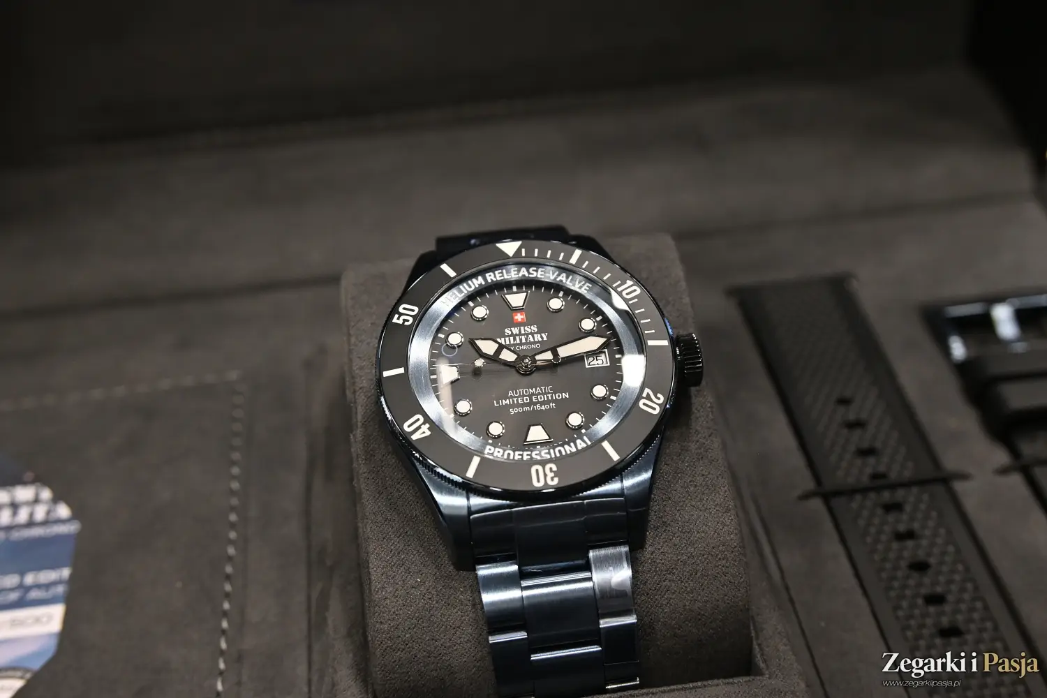 Swiss Military By Chrono Diver 500 Limited Edition w ekskluzywnym niebieskim kolorze