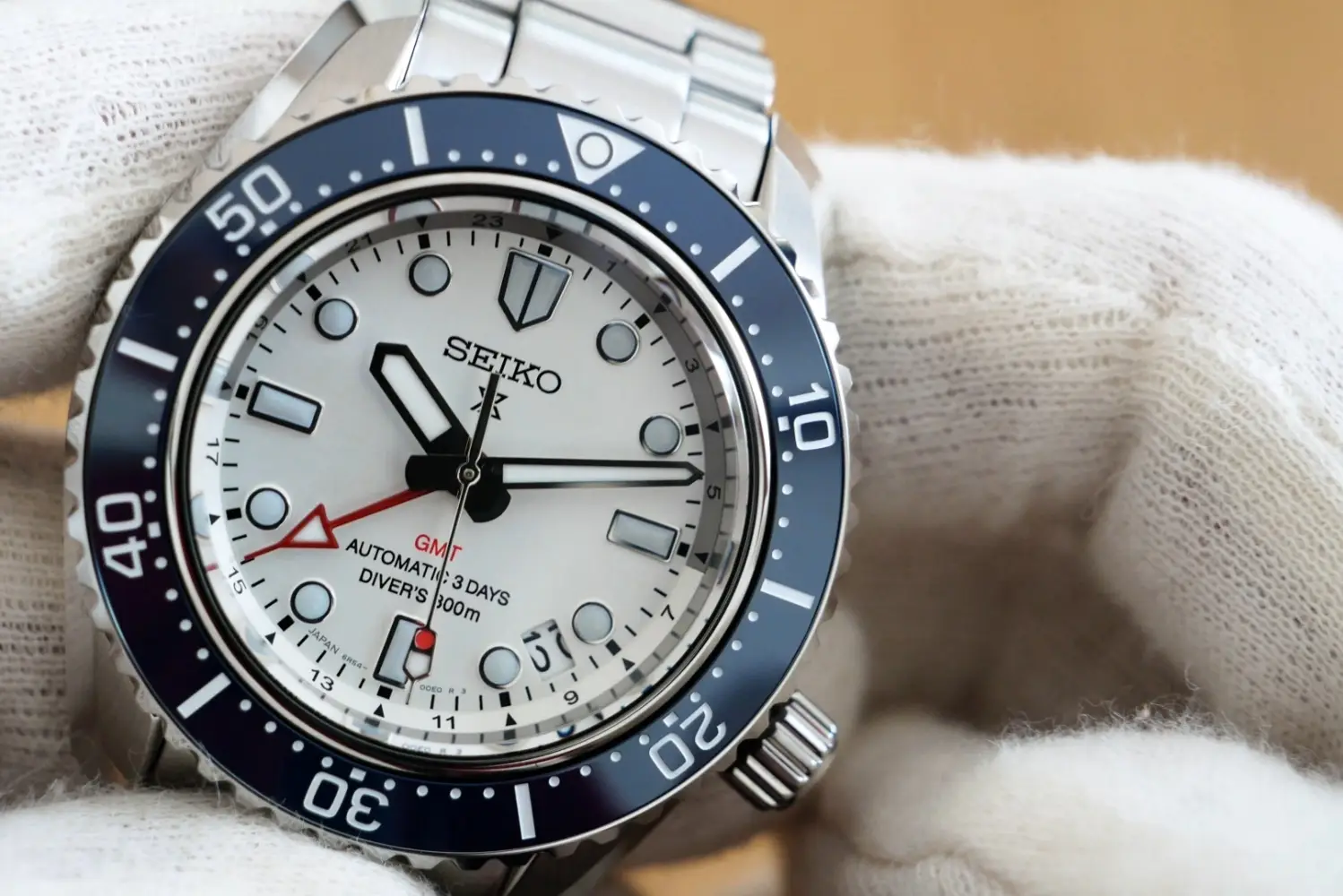 Morski podróżnik. Wideo recenzja Seiko Prospex 1968 Heritage Automatic GMT Diver’s