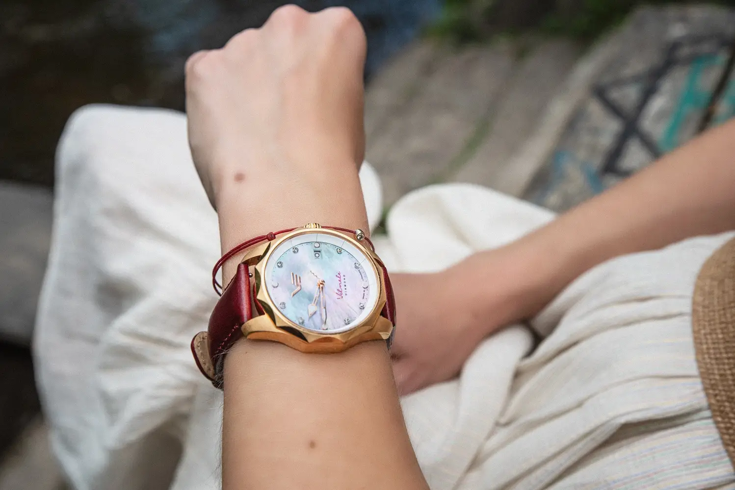 Vostok Europe Vilnelė. Duże, sportowe zegarki dla kobiet inspirowane naturą