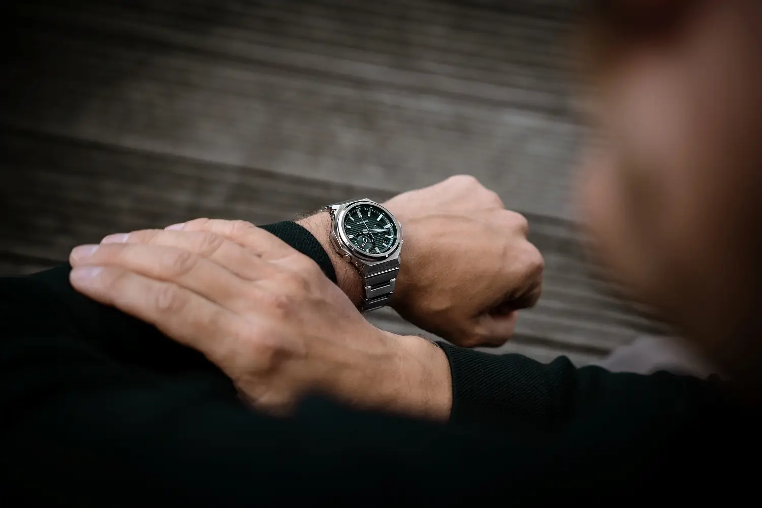 G-SHOCK G-Steel GST-B1000D. Wytrzymałość w klasycznej formie