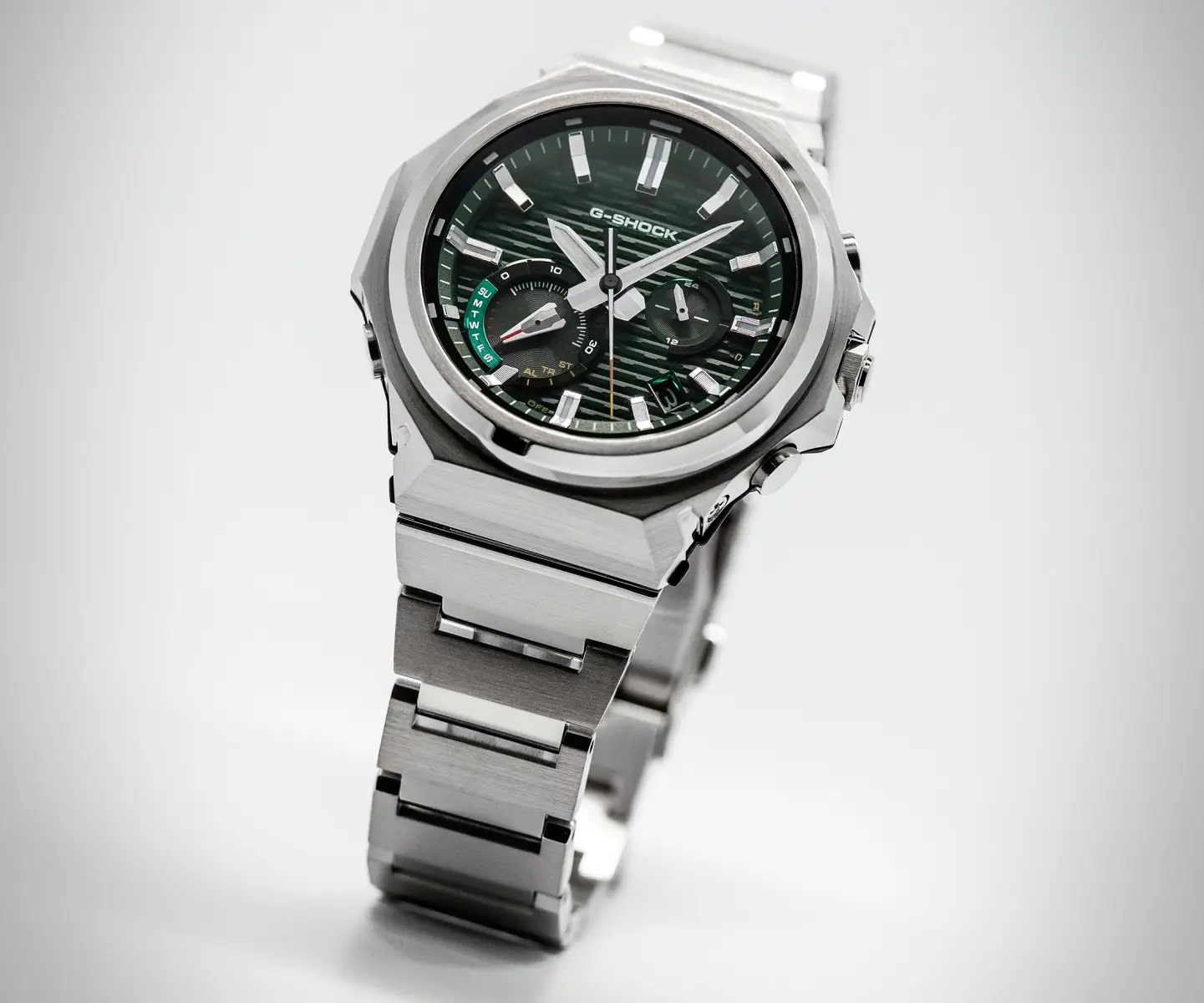 G-SHOCK G-Steel GST-B1000D. Wytrzymałość w klasycznej formie