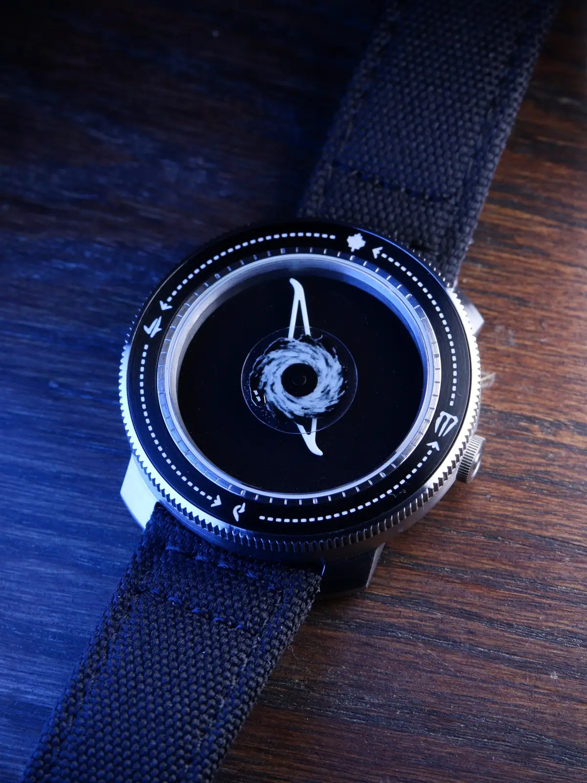 Canuck Timepieces. Kanadyjskie zegarki, które mają promować ten kraj 