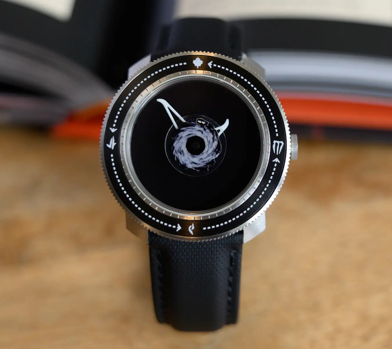 Canuck Timepieces. Kanadyjskie zegarki, które mają promować ten kraj 