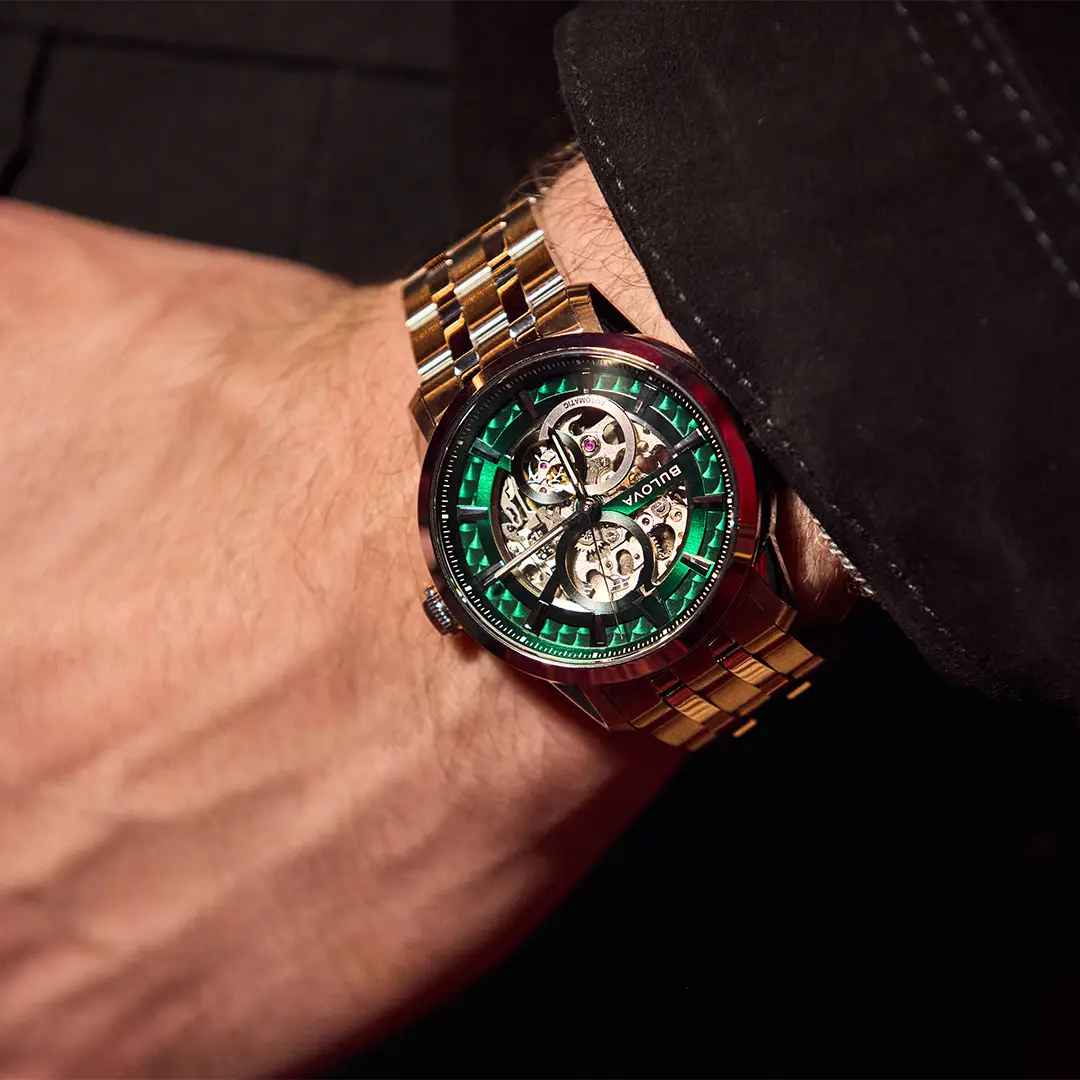Bulova Sutton Automatic Skeleton. Wyrazista stylistyka i mechaniczne „serce”
