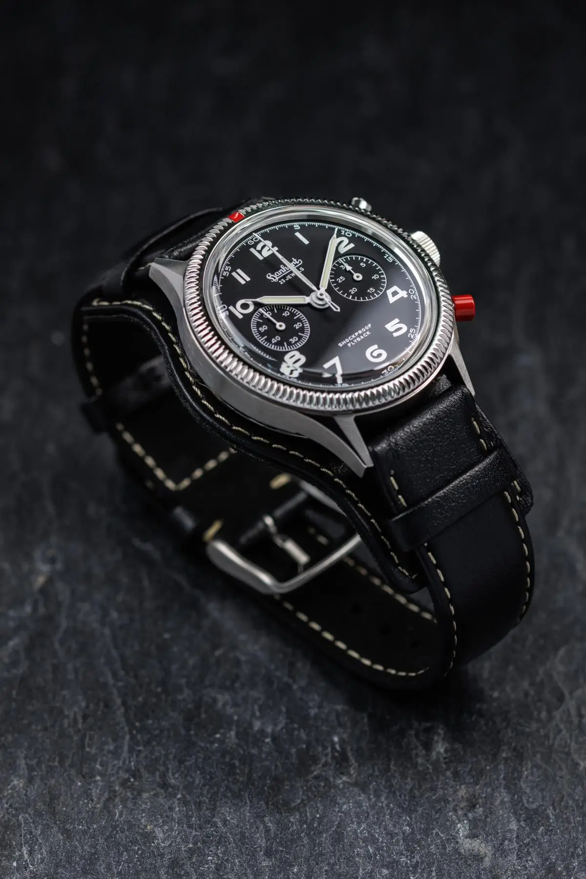 Hanhart 417 ES Heritage Flyback. Legenda przestworzy w rozmiarach 39 mm i 42 mm
