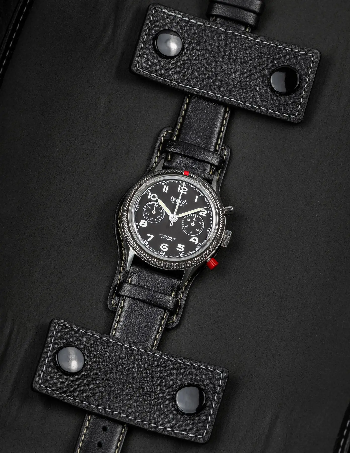 Hanhart 417 ES Heritage Flyback. Legenda przestworzy w rozmiarach 39 mm i 42 mm
