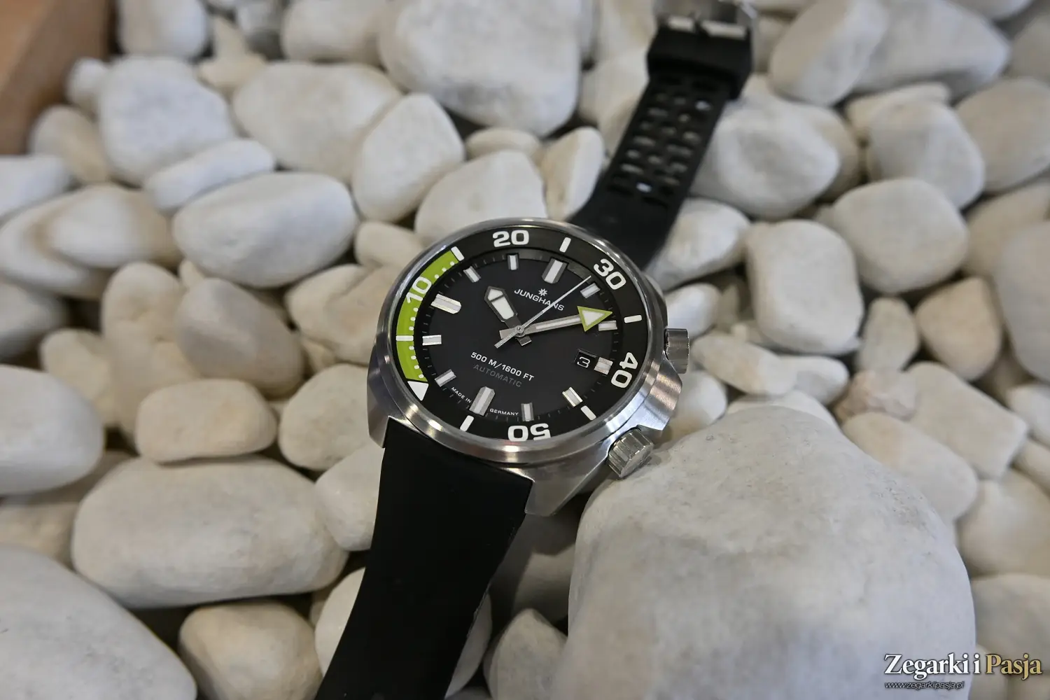 Junghans 1972 Aquaris Automatic Diver. Powrót do zegarków nurkowych po dekadach!