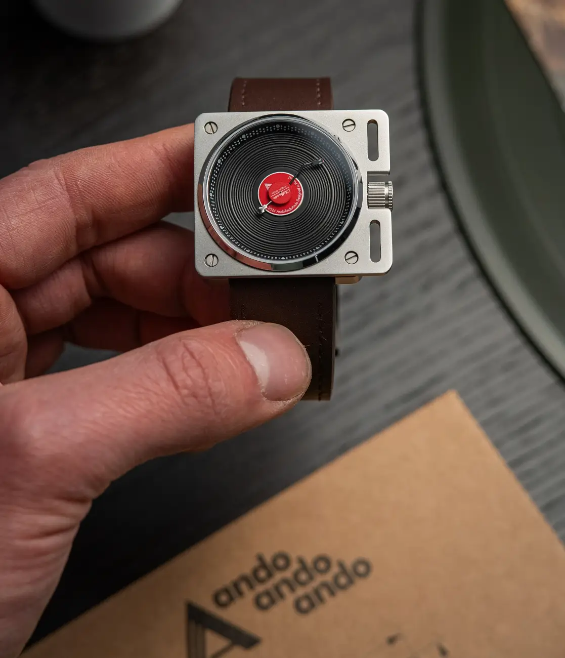 Meridiano i AndoAndoAndo. Dwie niezależne marki łamiące zegarkowe schematy