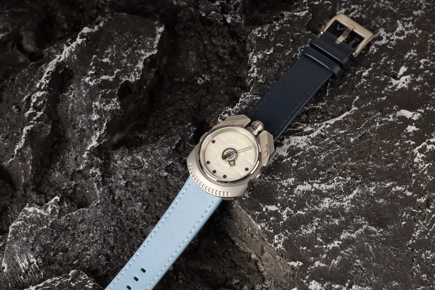 Meridiano i AndoAndoAndo. Dwie niezależne marki łamiące zegarkowe schematy