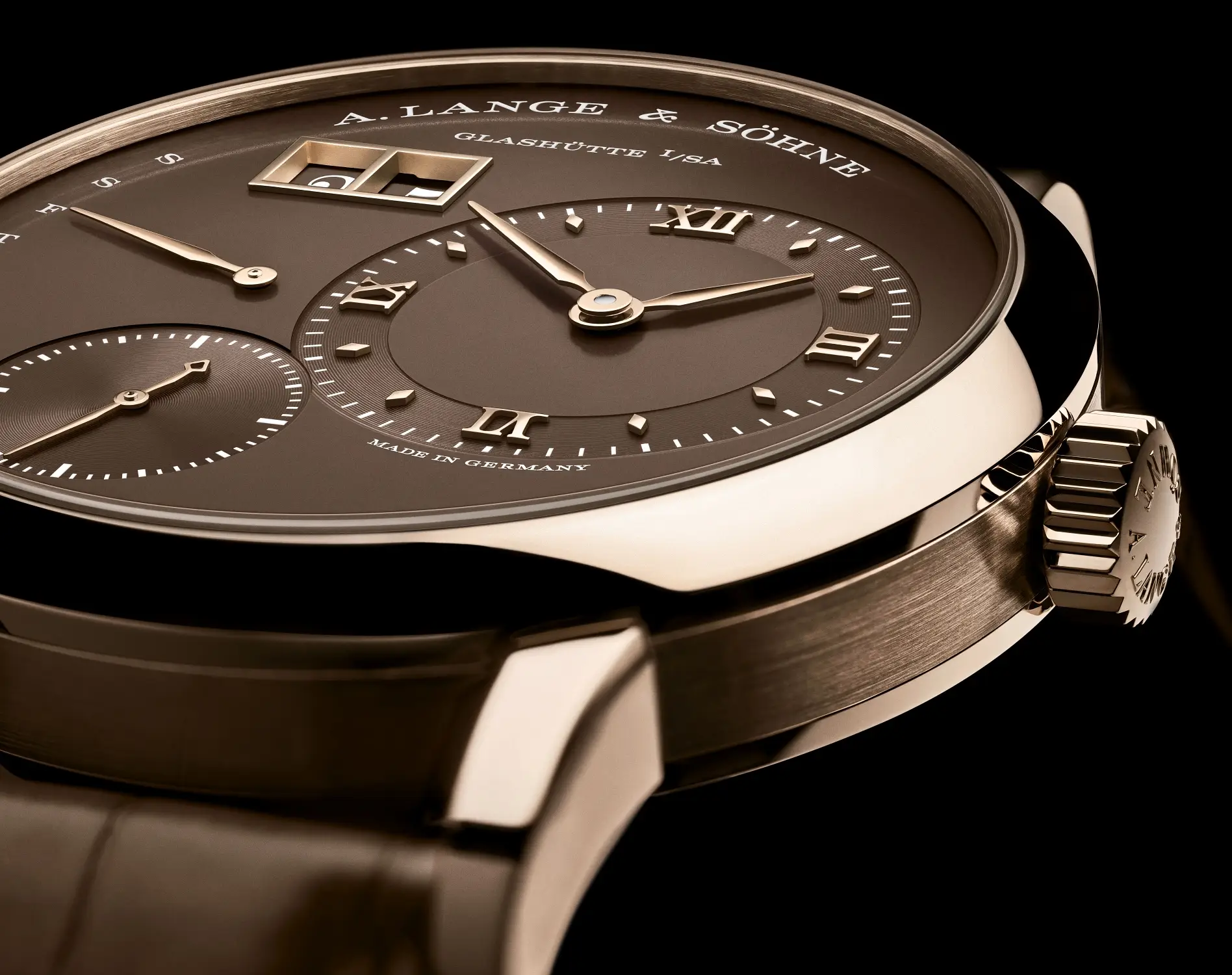 A. Lange & Söhne Lange 1 Daymatic Honeygold. Po raz pierwszy z autorskiego stopu złota