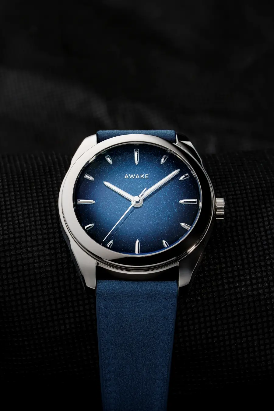 AWAKE Watches. Hipnotyzujące, francuskie zegarki z ważnym przesłaniem