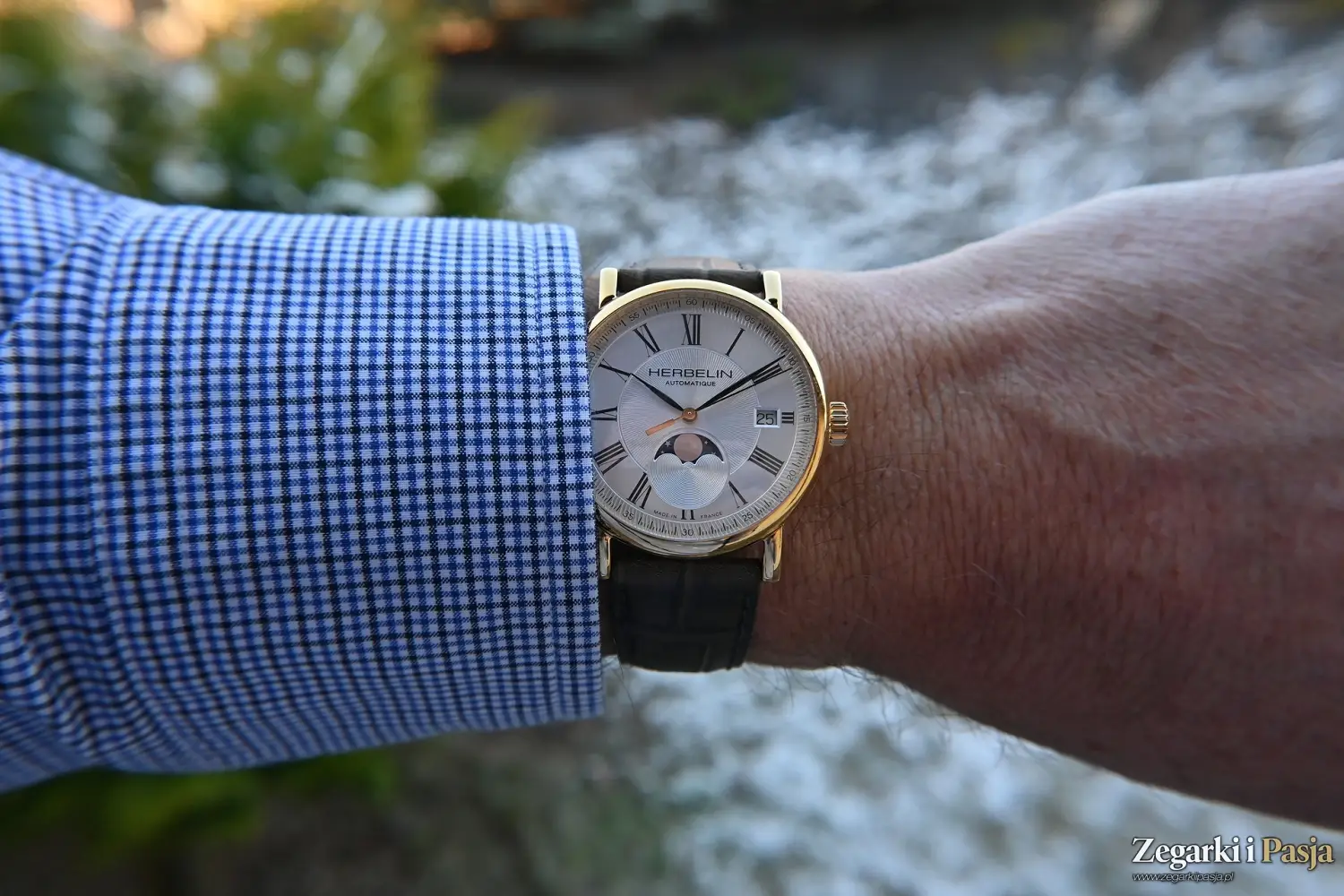 Recenzja: Herbelin Inspiration Automatic Moon Phase. Subtelny i klasyczny zegarek mechaniczny