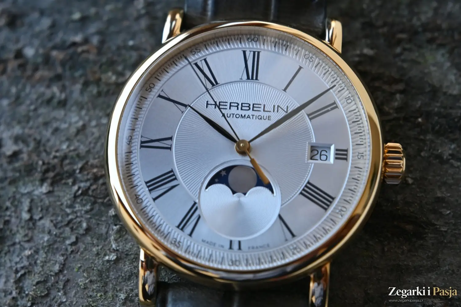 Recenzja: Herbelin Inspiration Automatic Moon Phase. Subtelny i klasyczny zegarek mechaniczny