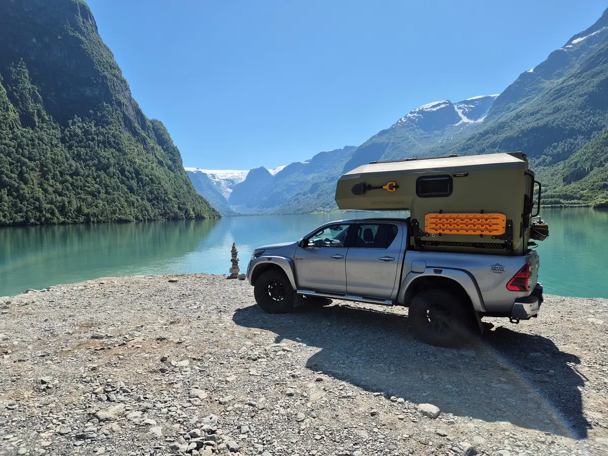 Nadir Watches. Polska marka i jej zegarki po raz pierwszy na AuroChronos 2026