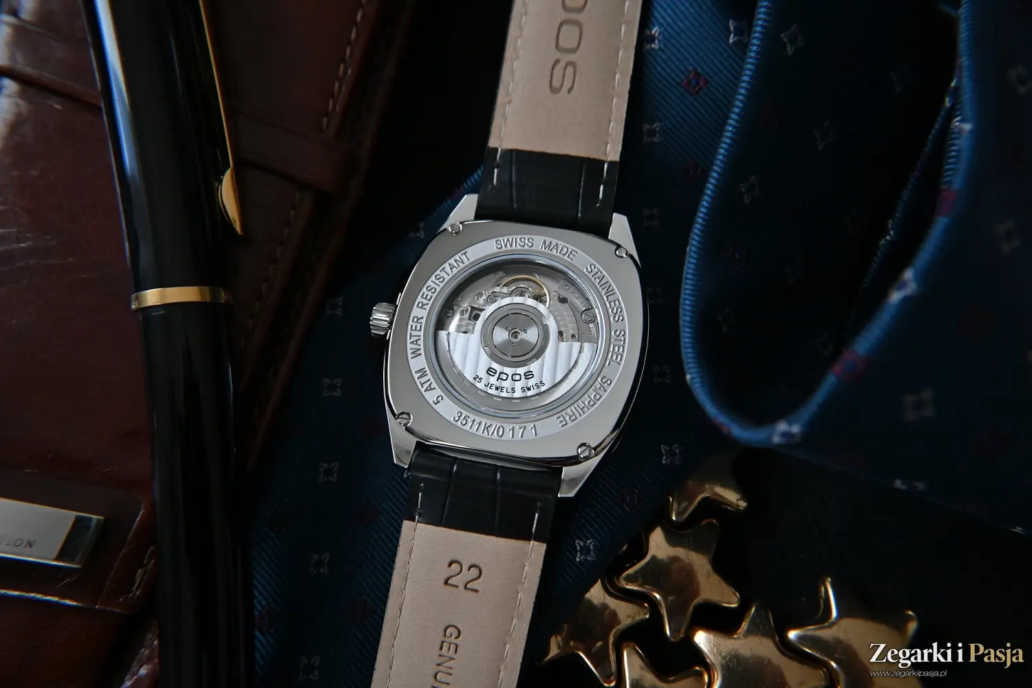 Recenzja: Epos Timeless 3511 Automatic. Casualowy zegarek z kopertą o rzadko spotykanym kształcie