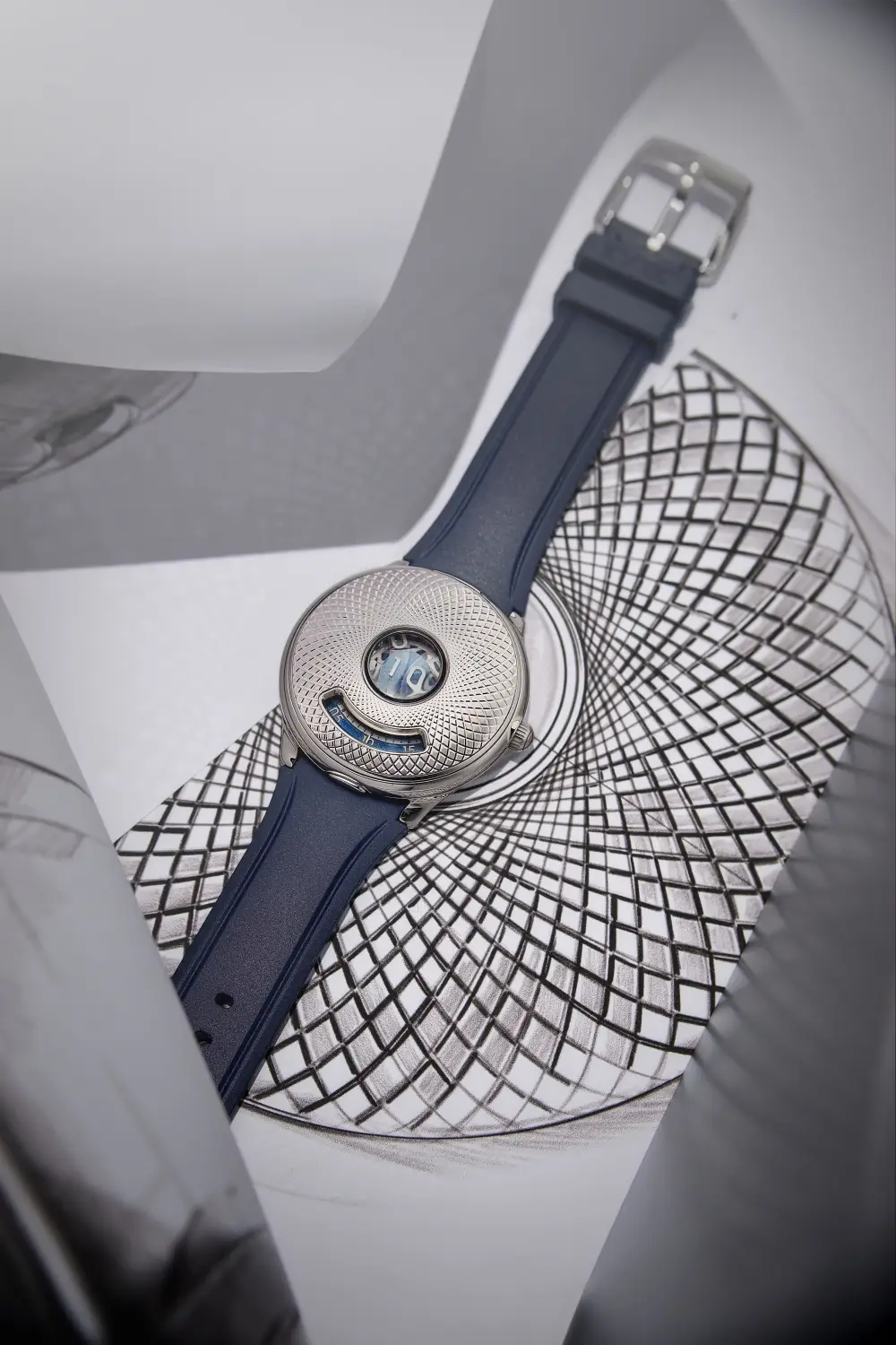 Time Jumper z mechanizmem Calibre 10. Czapek & Cie celebruje 10-lecie!