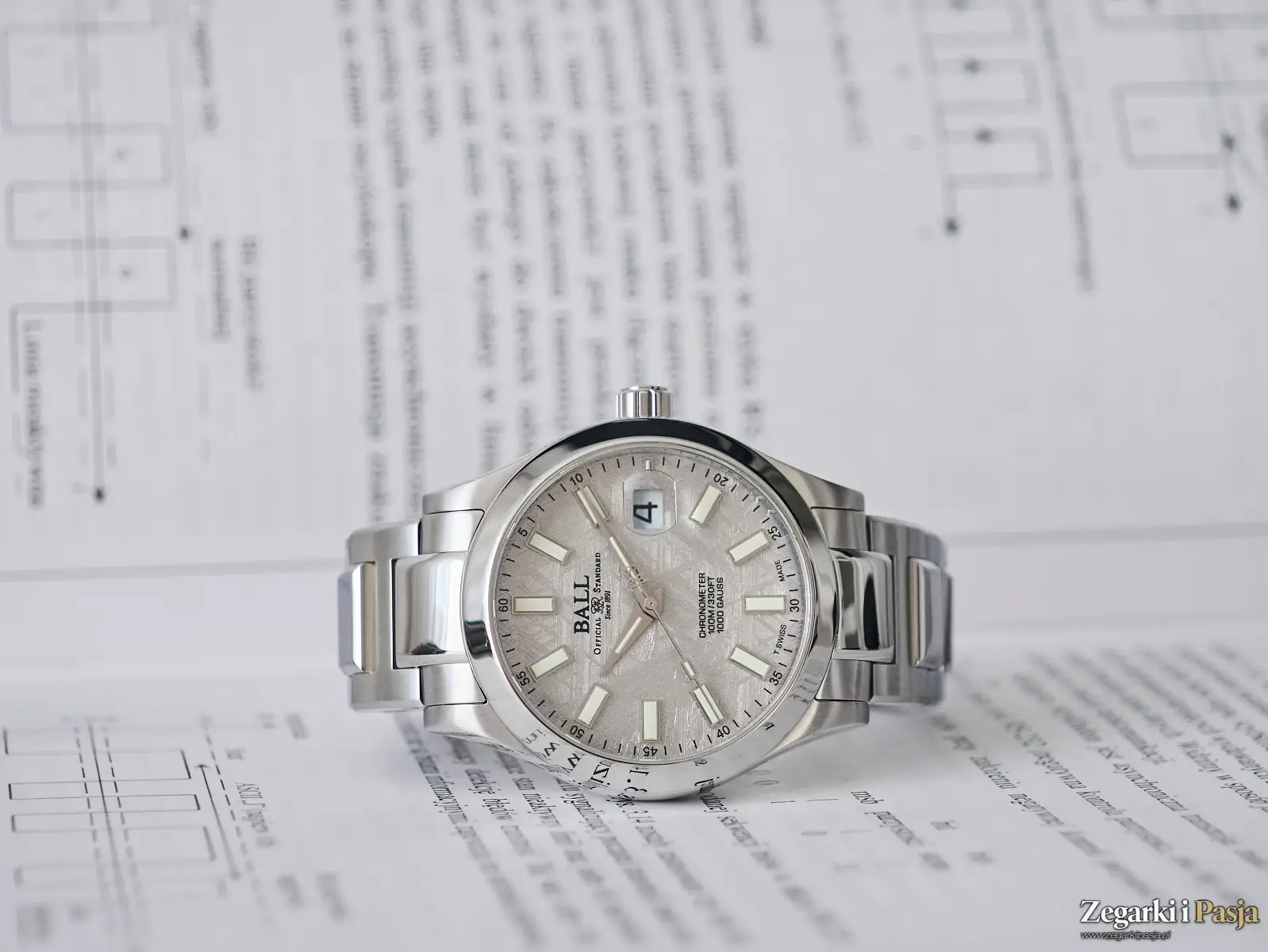 Recenzja: Ball Engineer III Marvelight Chronometer. Meteoryt i światło w ciemności!