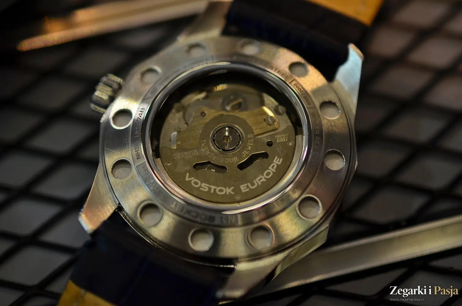 Mniejszy wymiar rakiety. Zegarki Vostok Europe N1 Rocket Compact