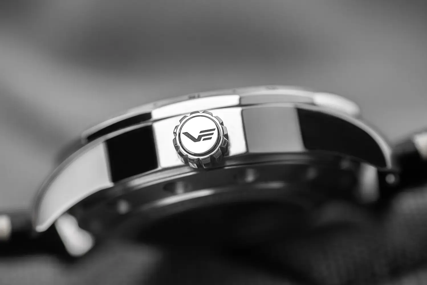 Mniejszy wymiar rakiety. Zegarki Vostok Europe N1 Rocket Compact