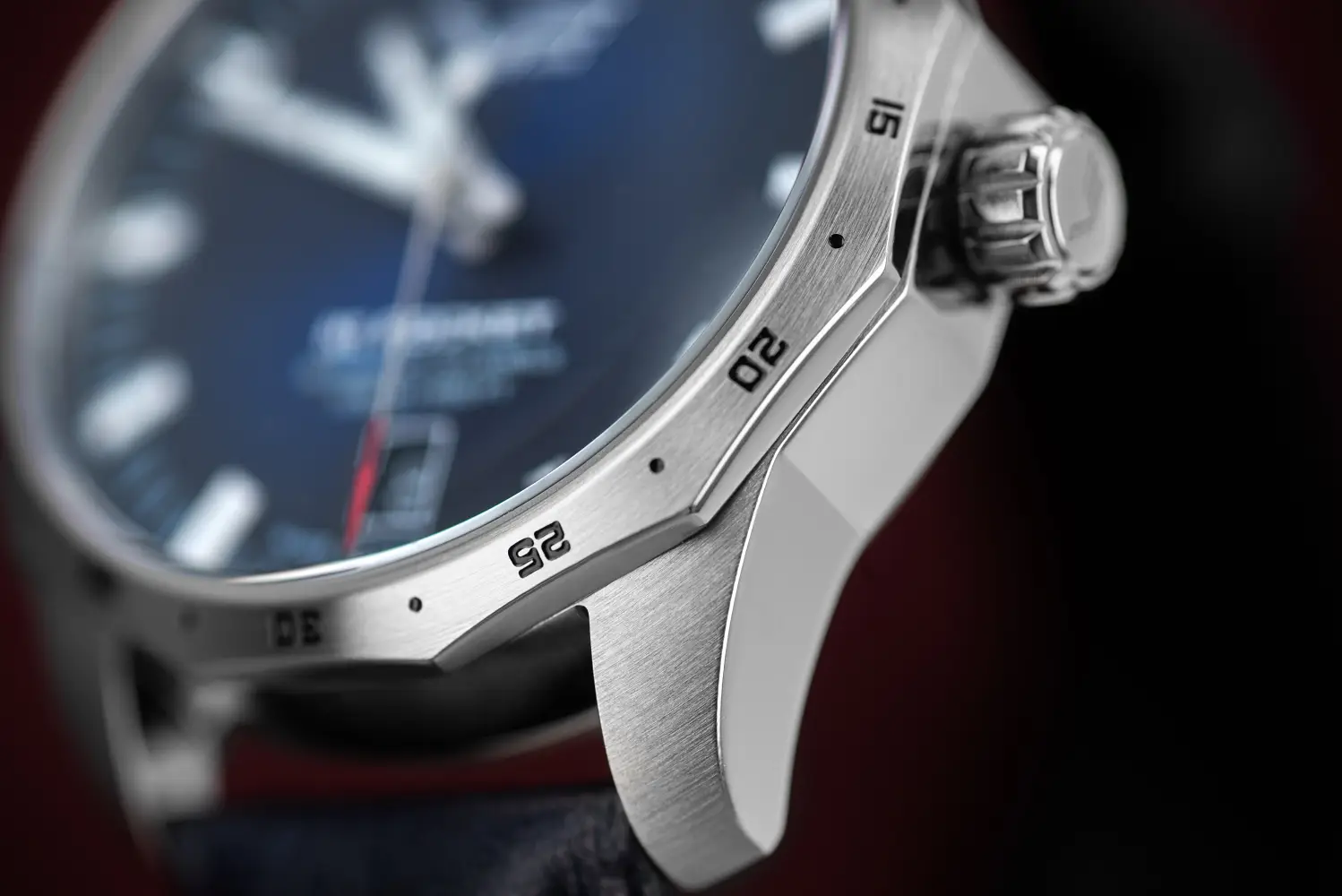 Mniejszy wymiar rakiety. Zegarki Vostok Europe N1 Rocket Compact