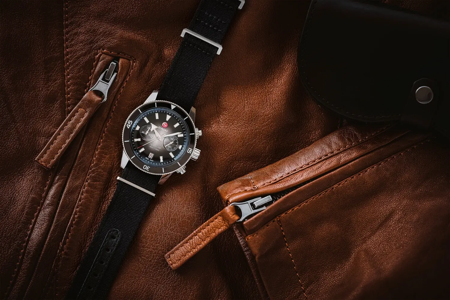 Kolekcja Rado Captain Cook. Udane połączenie stylu vintage z nowoczesnymi materiałami