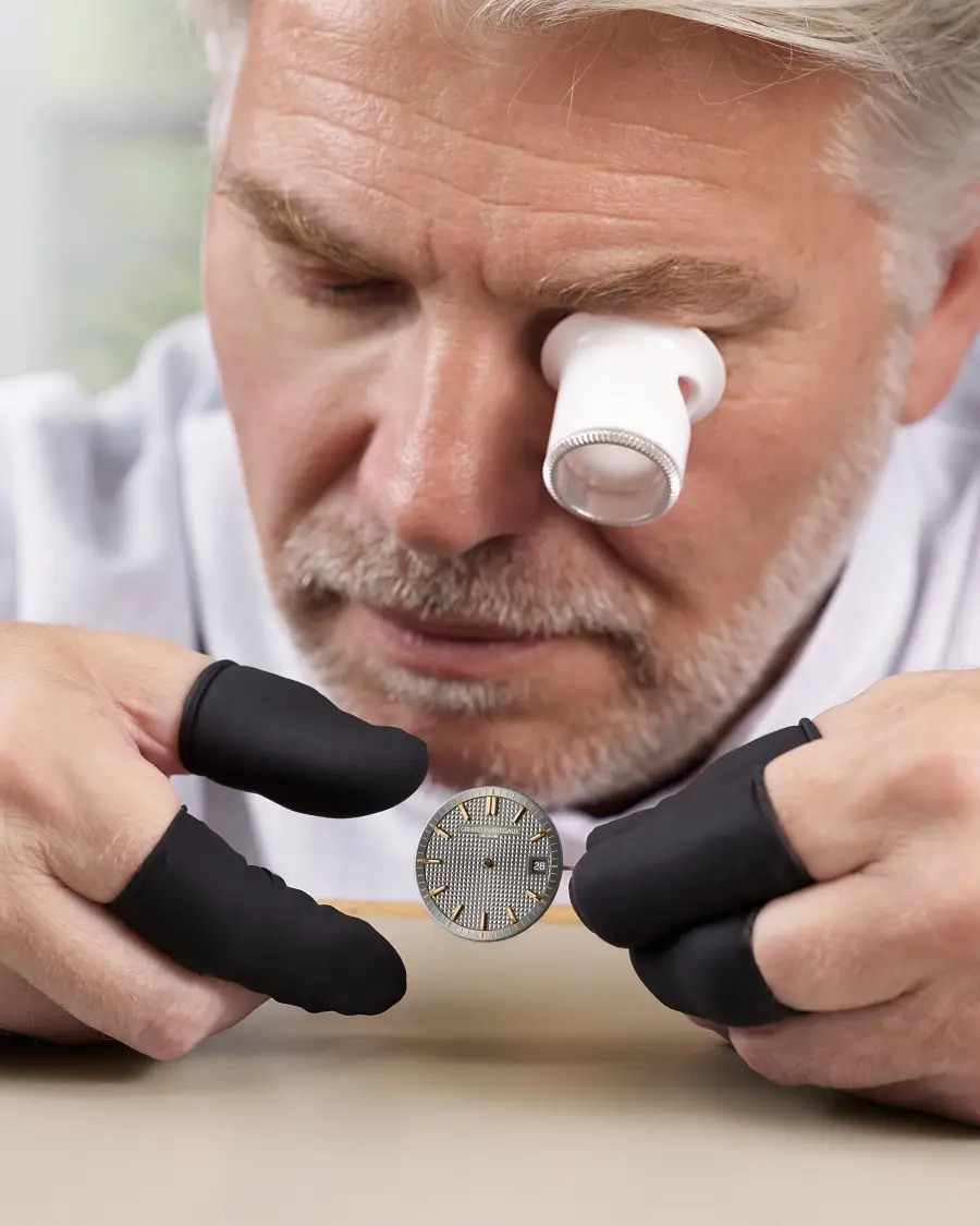 Girard-Perregaux Laureato Fifty. Pół wieku legendy i detale, które to podkreślają