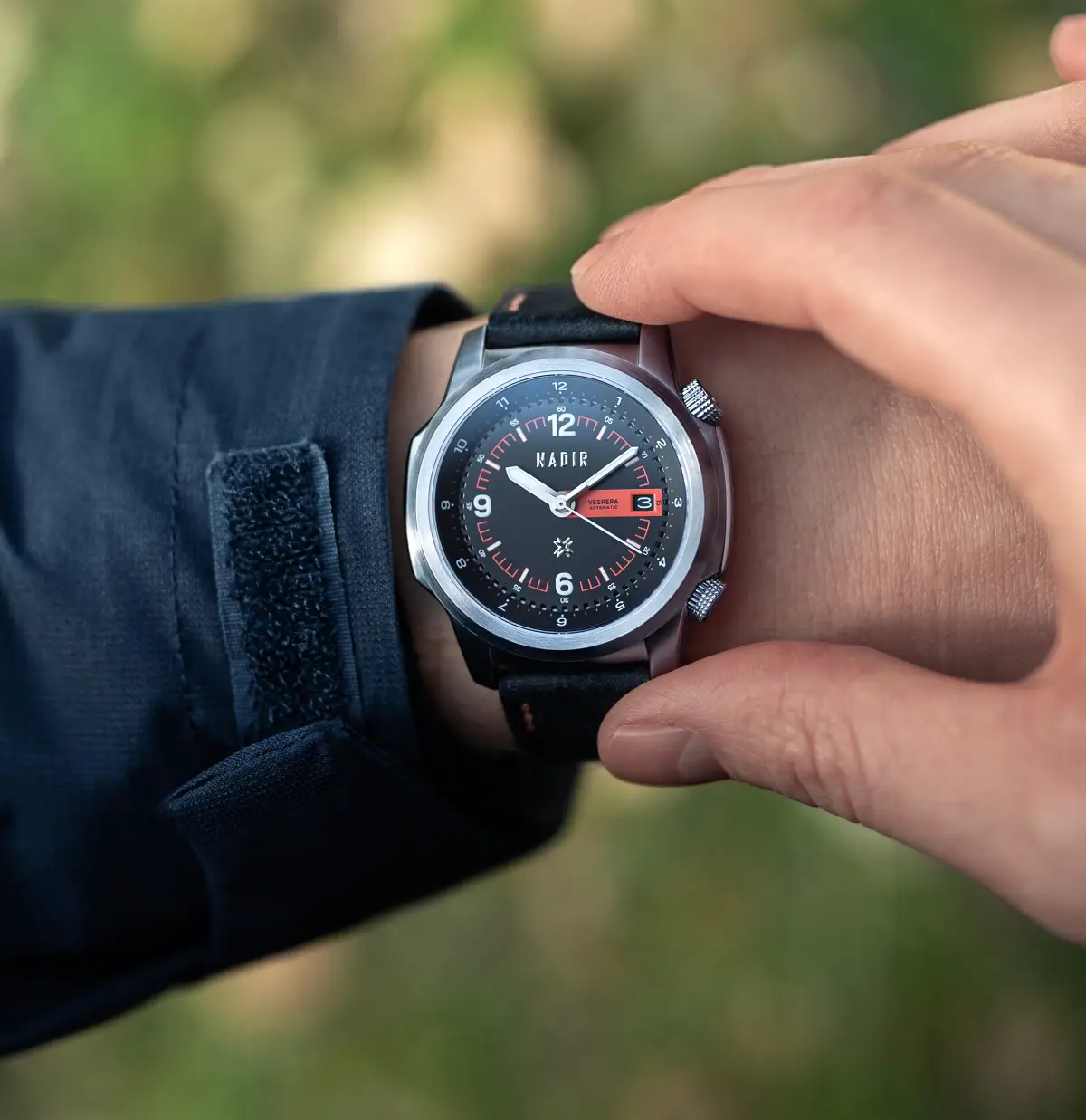 Nadir Vespera. Jeden z najciekawszych debiutów na polskiej scenie microbrandów