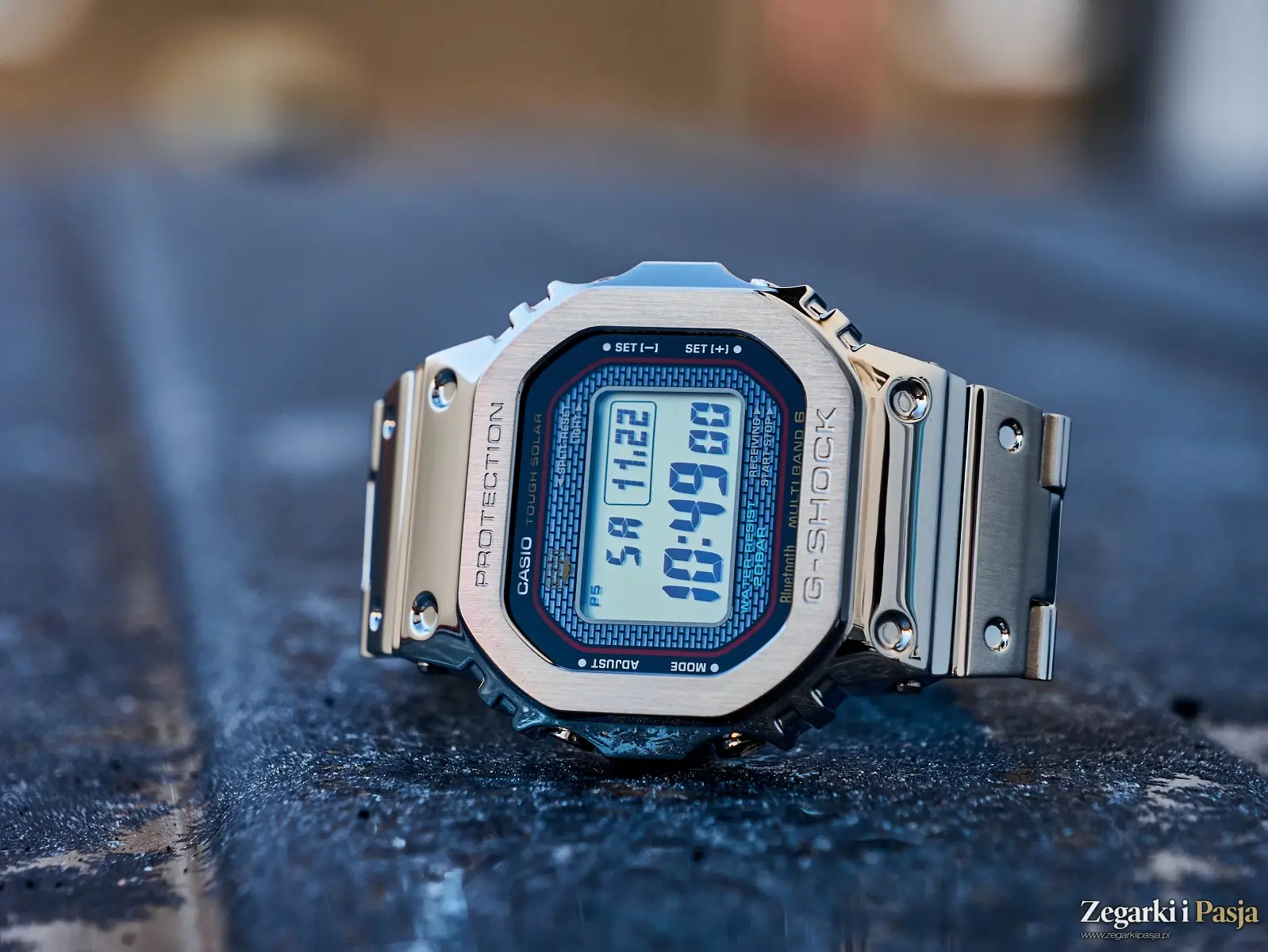 Recenzja: G-SHOCK GMW-B5000D-1CER z kopertą i brasnoletą ze stali. Pancernik pod lupą!