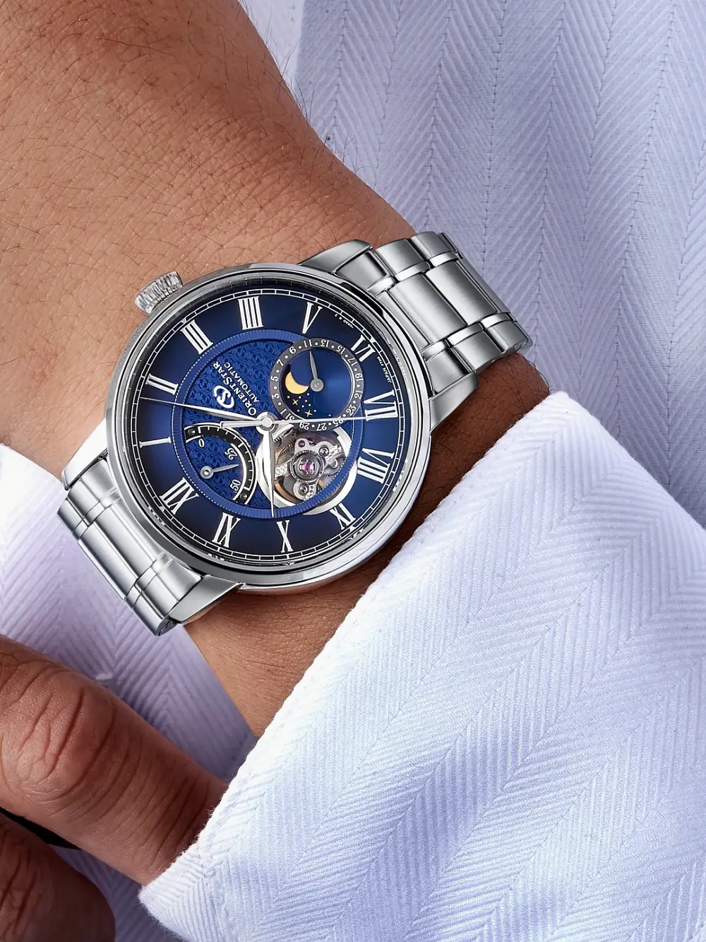 Orient Star M45 F7 Mechanical Moon Phase. Klasyczna elegancja z symboliką kosmosu