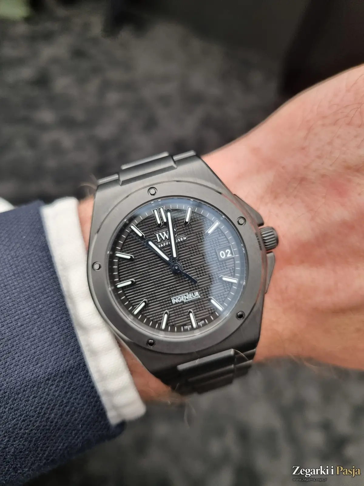 Rodzina Inżynierów rośnie w siłę. IWC Ingenieur Automatic 42 Ceramic i inne modele 2025