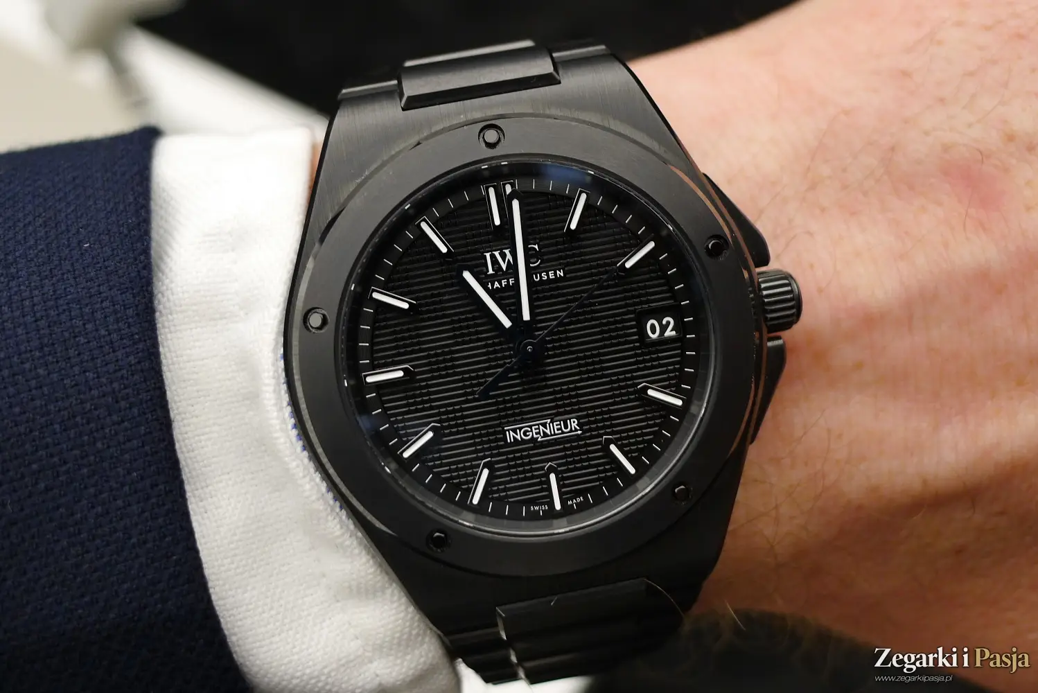Rodzina Inżynierów rośnie w siłę. IWC Ingenieur Automatic 42 Ceramic i inne modele 2025