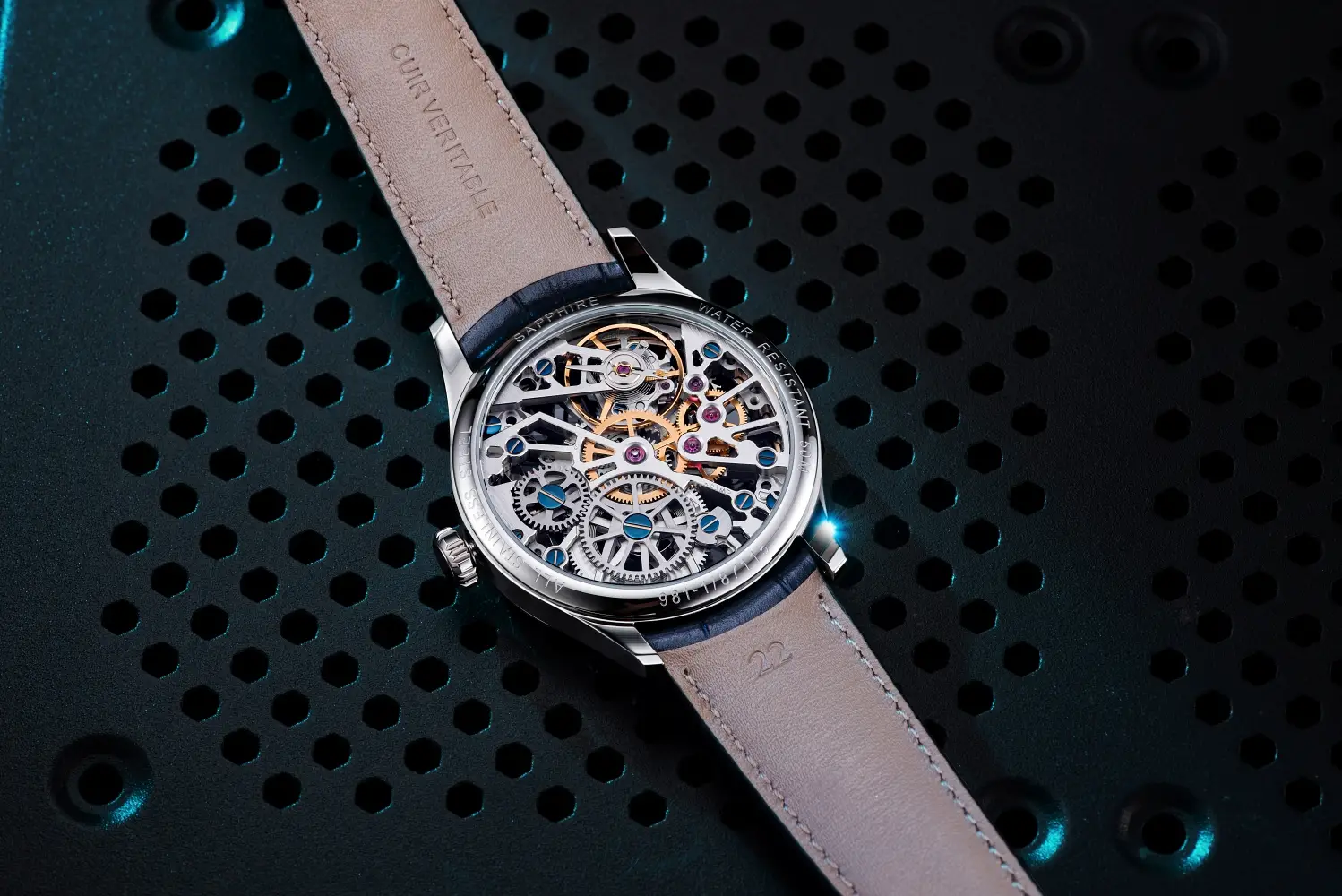 Aerowatch Wheel Skeleton. Sportowe zegarki szkieletowe z okazji 115-lecie marki 