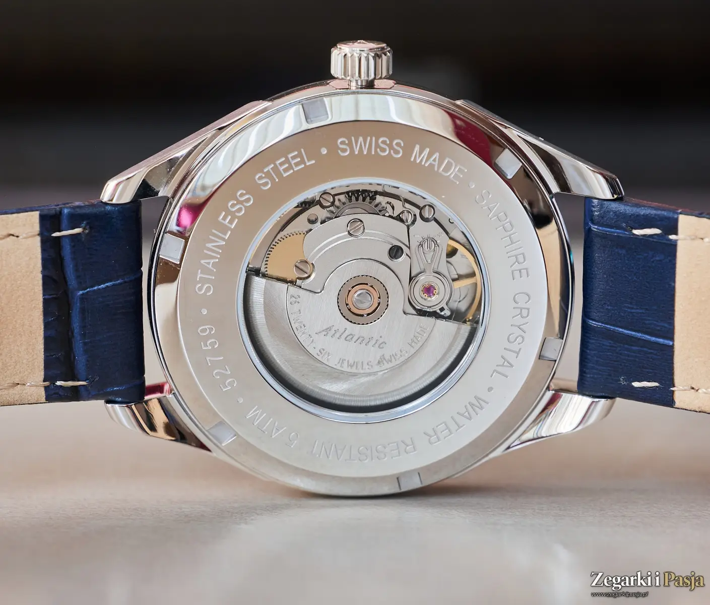 Recenzja: Atlantic Worldmaster 1888 Automatic Blue Leather. Klasyka w nowoczesnym wydaniu