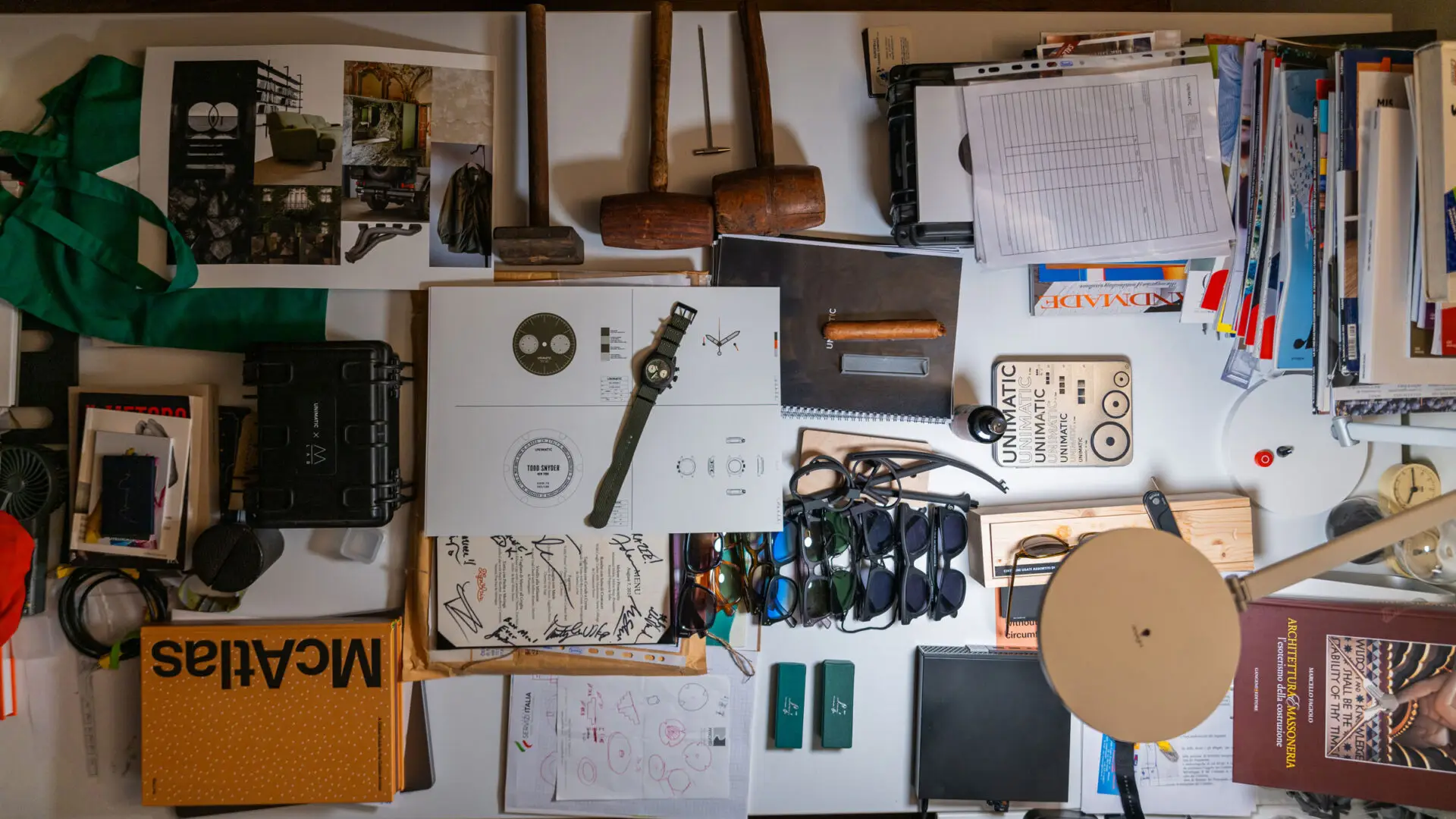 UNIMATIC x Massena LAB Modello Quattro U4S-T-SPW. Fragment kosmosu na nadgarstku