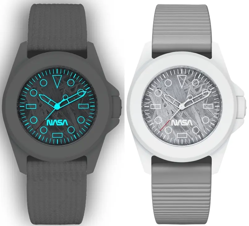 UNIMATIC x Massena LAB Modello Quattro U4S-T-SPW. Fragment kosmosu na nadgarstku