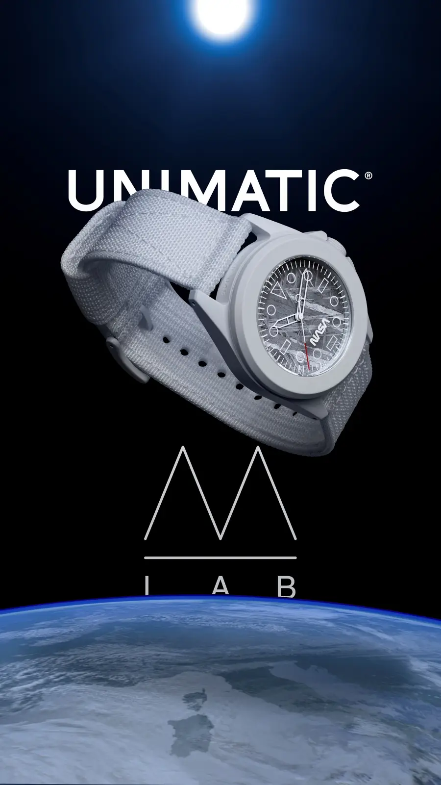 UNIMATIC x Massena LAB Modello Quattro U4S-T-SPW. Fragment kosmosu na nadgarstku