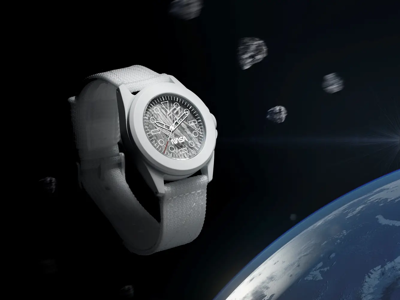 UNIMATIC x Massena LAB Modello Quattro U4S-T-SPW. Fragment kosmosu na nadgarstku