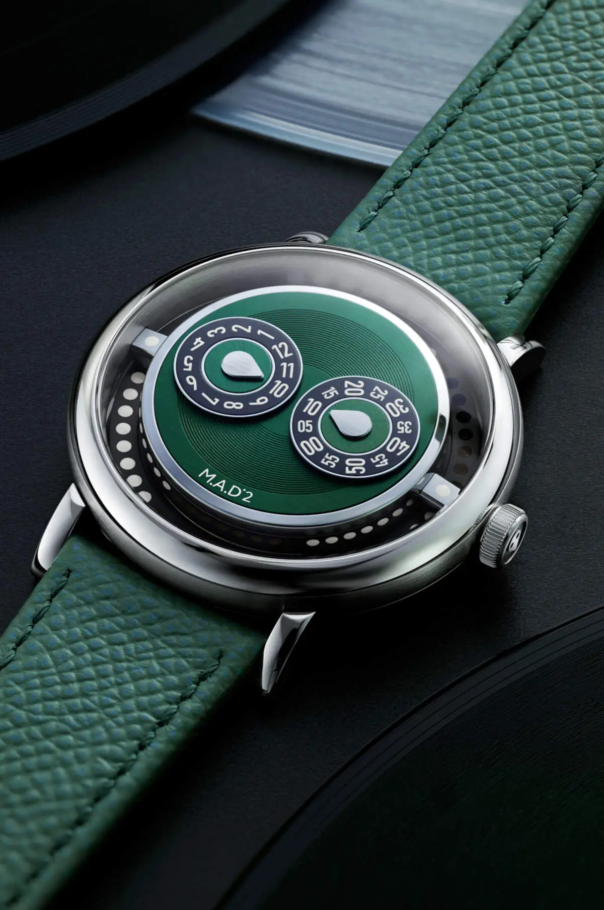 Rave na nadgarstku: MB&F M.A.D. 2 i Eric Giroud – architekt czasu i innowacji