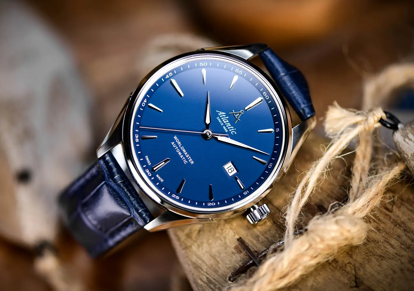 Klasyczna elegancja w dwóch odsłonach. Atlantic Worldmaster Automatic