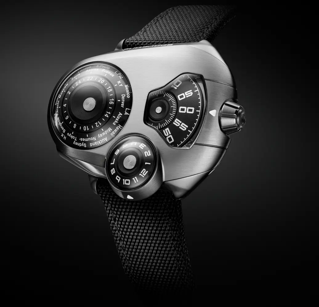 SpaceOne WorldTimer. Czas światowy w kosmicznym wydaniu