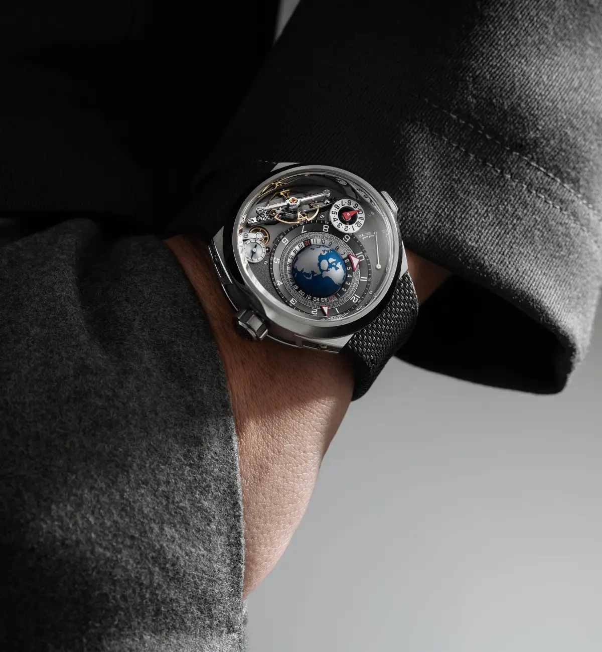 Greubel Forsey GMT Balancier Convexe Titanium