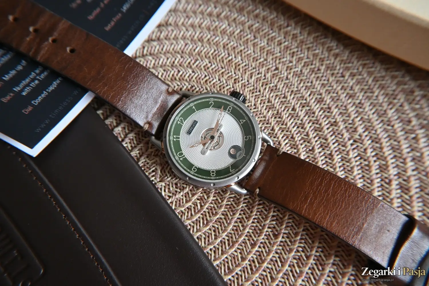 Recenzja: Timeless HMS 003. Charakterystyczny i rozpoznawalny na pierwszy rzut oka