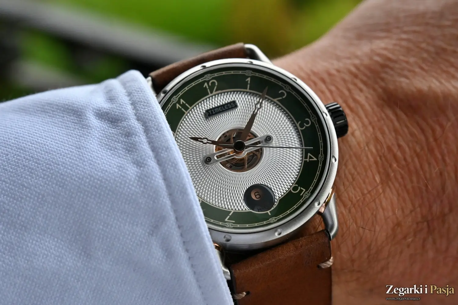 Recenzja: Timeless HMS 003. Charakterystyczny i rozpoznawalny na pierwszy rzut oka